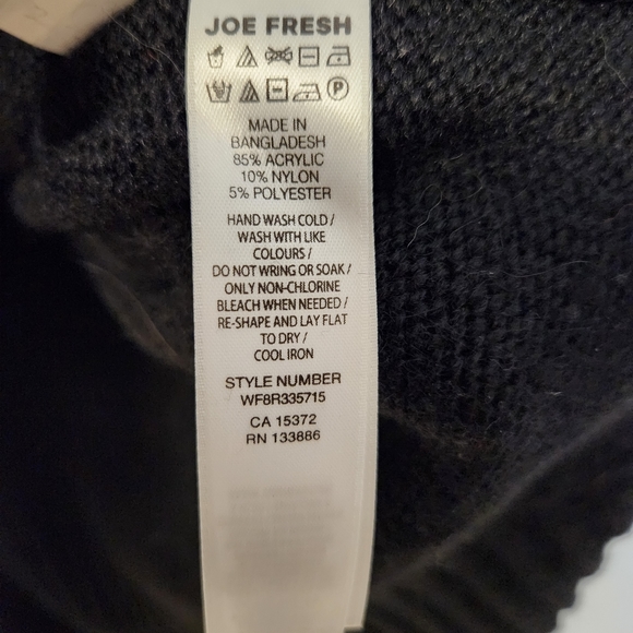 JOE FRESH Ladies Turtleneck Sweater - Picture 4 of 4
